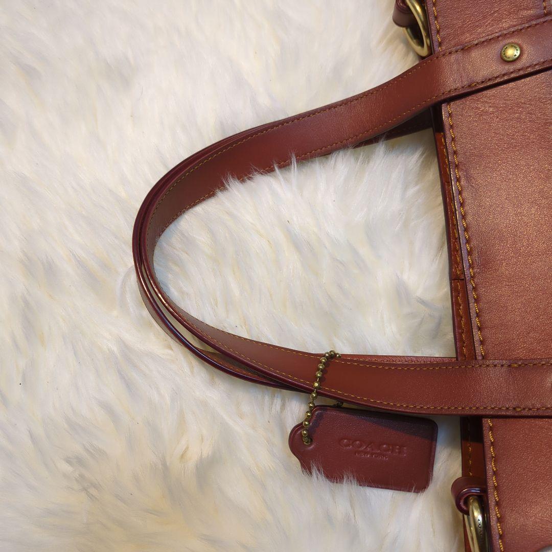 美品 コーチ フィールドトート40 トートバッグ レキシー 美品 コーチ フィールドトート40 トートバッグ レキシー