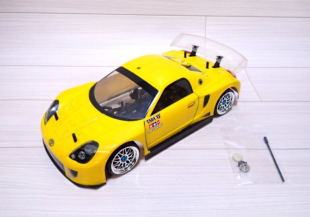 1/10 タミヤ TA04 ショートホイールベース カーボン シャーシ 1/10 タミヤ TA04 ショートホイールベース カーボン シャーシ