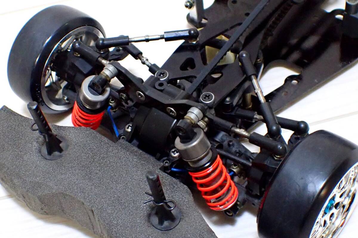 1/10 タミヤ TA04 ショートホイールベース カーボン シャーシ 1/10 タミヤ TA04 ショートホイールベース カーボン シャーシ
