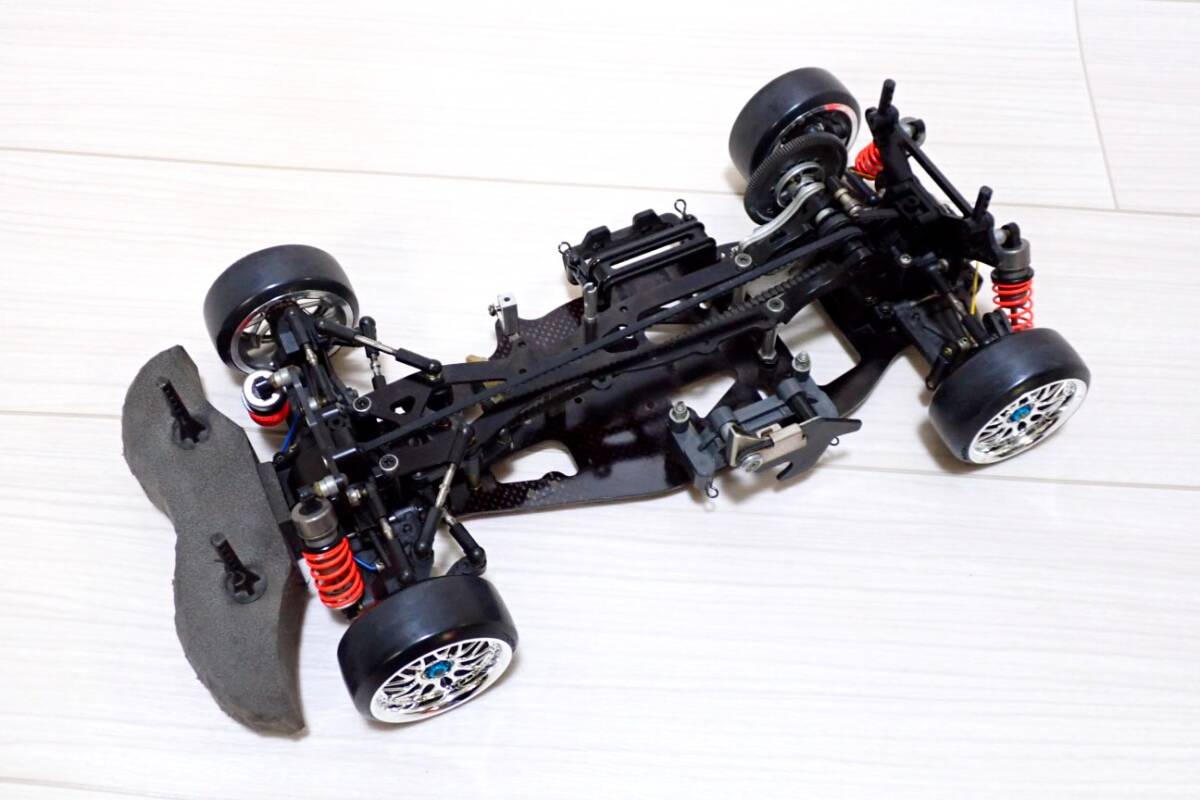 1/10 タミヤ TA04 ショートホイールベース カーボン シャーシ 1/10 タミヤ TA04 ショートホイールベース カーボン シャーシ