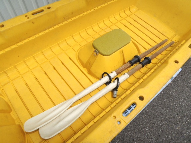 香川県 RYOBI ボートエース 定員3名 3m 生簀 オール付 中古良品 香川県 RYOBI ボートエース 定員3名 3m 生簀 オール付 中古良品