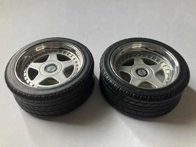 本当に信頼出来る商品 Yahoo!オークション - 1/18サイズ ミニカー用ホイール 4本 OZ 乗用車