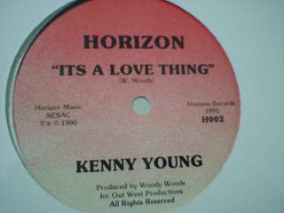 ソウル Kenny Young / It's A Love Thing 12インチです。_画像1