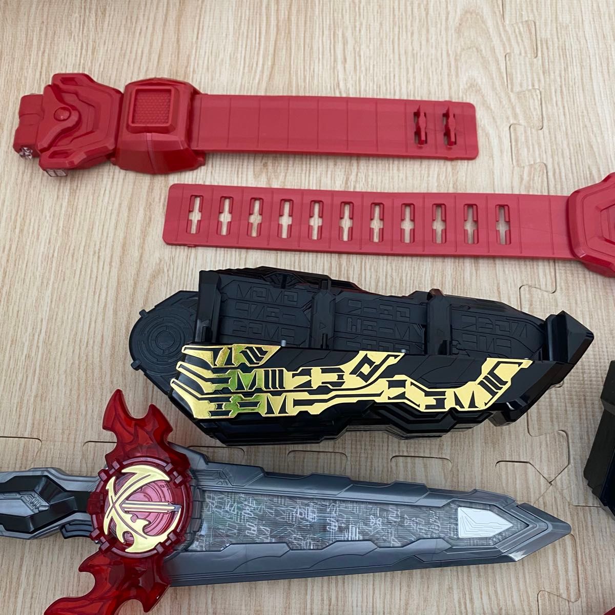 仮面ライダーセイバー 変身ベルトDX聖剣ソードライバー ワンダー 仮面ライダーセイバー 変身ベルトDX聖剣ソードライバー ワンダー