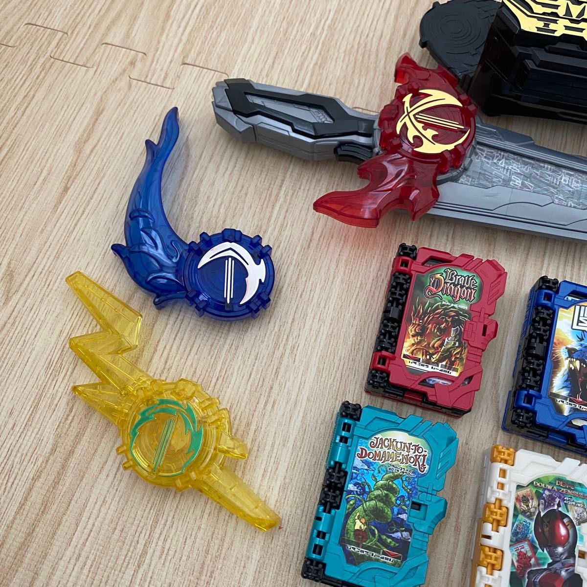 仮面ライダーセイバー 変身ベルトDX聖剣ソードライバー ワンダー 仮面ライダーセイバー 変身ベルトDX聖剣ソードライバー ワンダー