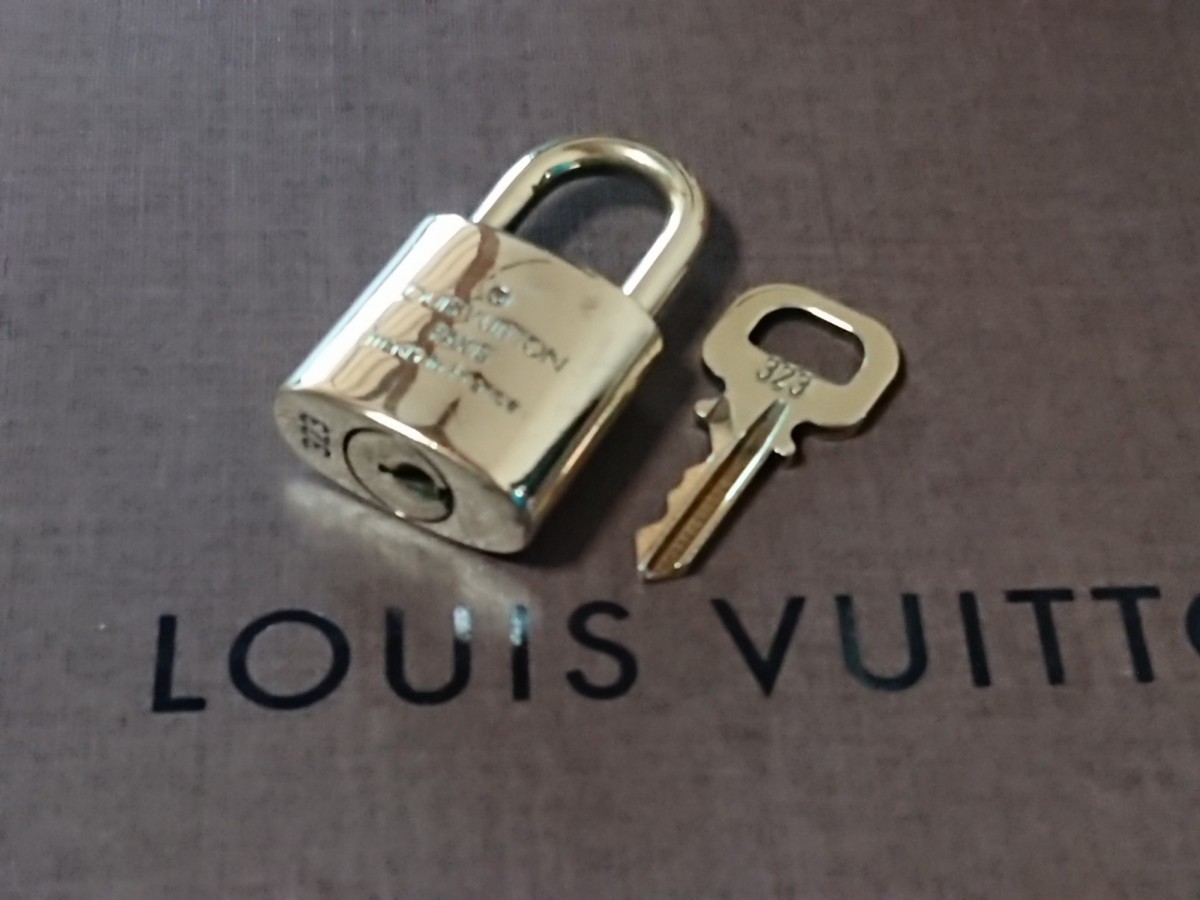 ルイ・ヴィトン LOUIS VUITTON カデナ 南京錠 鍵 パドロック ルイ・ヴィトン LOUIS VUITTON カデナ 南京錠 鍵 パドロック