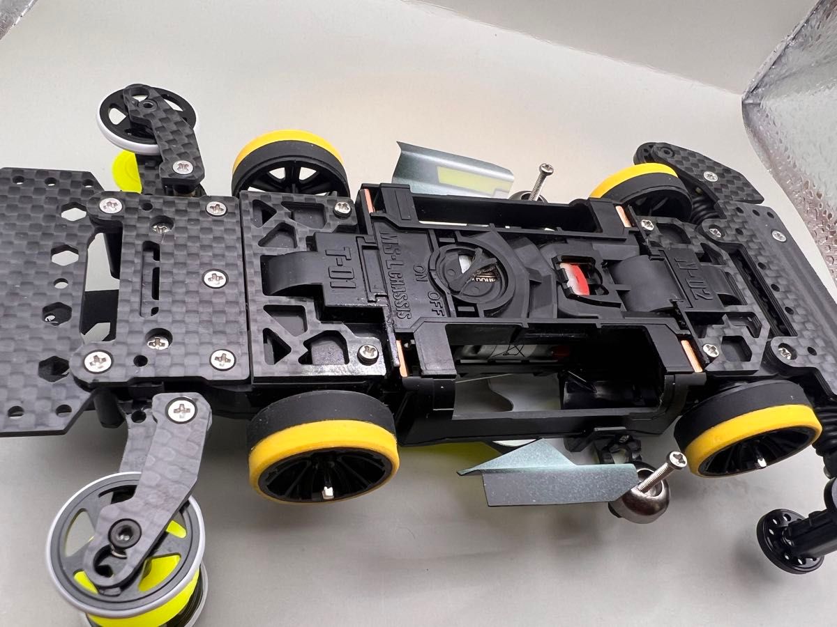 ミニ四駆 MSフレキ 完成マシン 海外優勝仕様 全CNC精密作成 機甲 ミニ四駆 MSフレキ 完成マシン 海外優勝仕様 全CNC精密作成 機甲