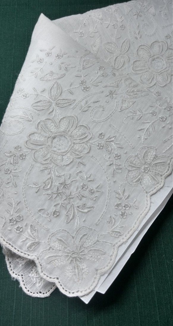 中古 スワトウ (汕頭) ハンカチ 手刺繍 SWATOW 中国製 (6 中古 スワトウ (汕頭) ハンカチ 手刺繍 SWATOW 中国製 (6