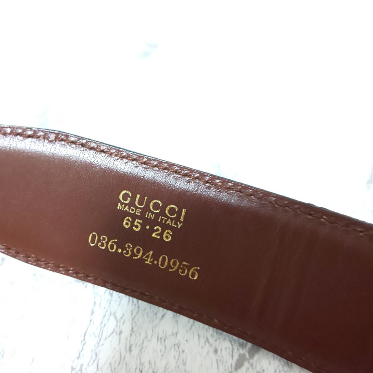 極美品】GUCCI グッチ Gロゴバックル レザーベルト ゴールド金具 極美品】GUCCI グッチ Gロゴバックル レザーベルト ゴールド金具