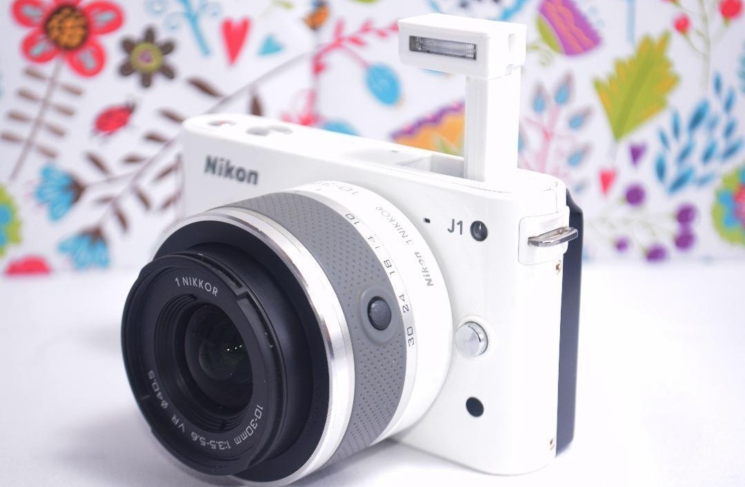 お散歩カメラ Nikon 1 J1 スマホに転送可愛いカメラ|Yahoo お散歩カメラ Nikon 1 J1 スマホに転送可愛いカメラ|Yahoo