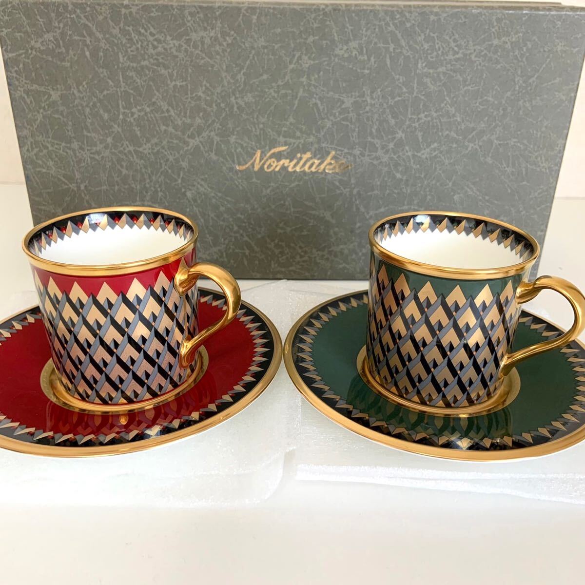 未使用 ノリタケ デミタス カップ&ソーサー 2客セット 金彩 未使用 ノリタケ デミタス カップ&ソーサー 2客セット 金彩