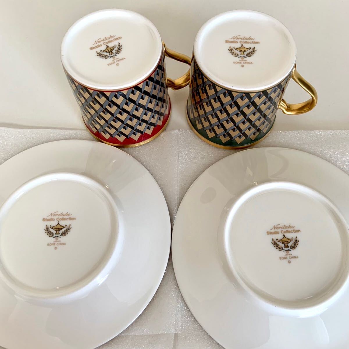 未使用 ノリタケ デミタス カップ&ソーサー 2客セット 金彩 未使用 ノリタケ デミタス カップ&ソーサー 2客セット 金彩
