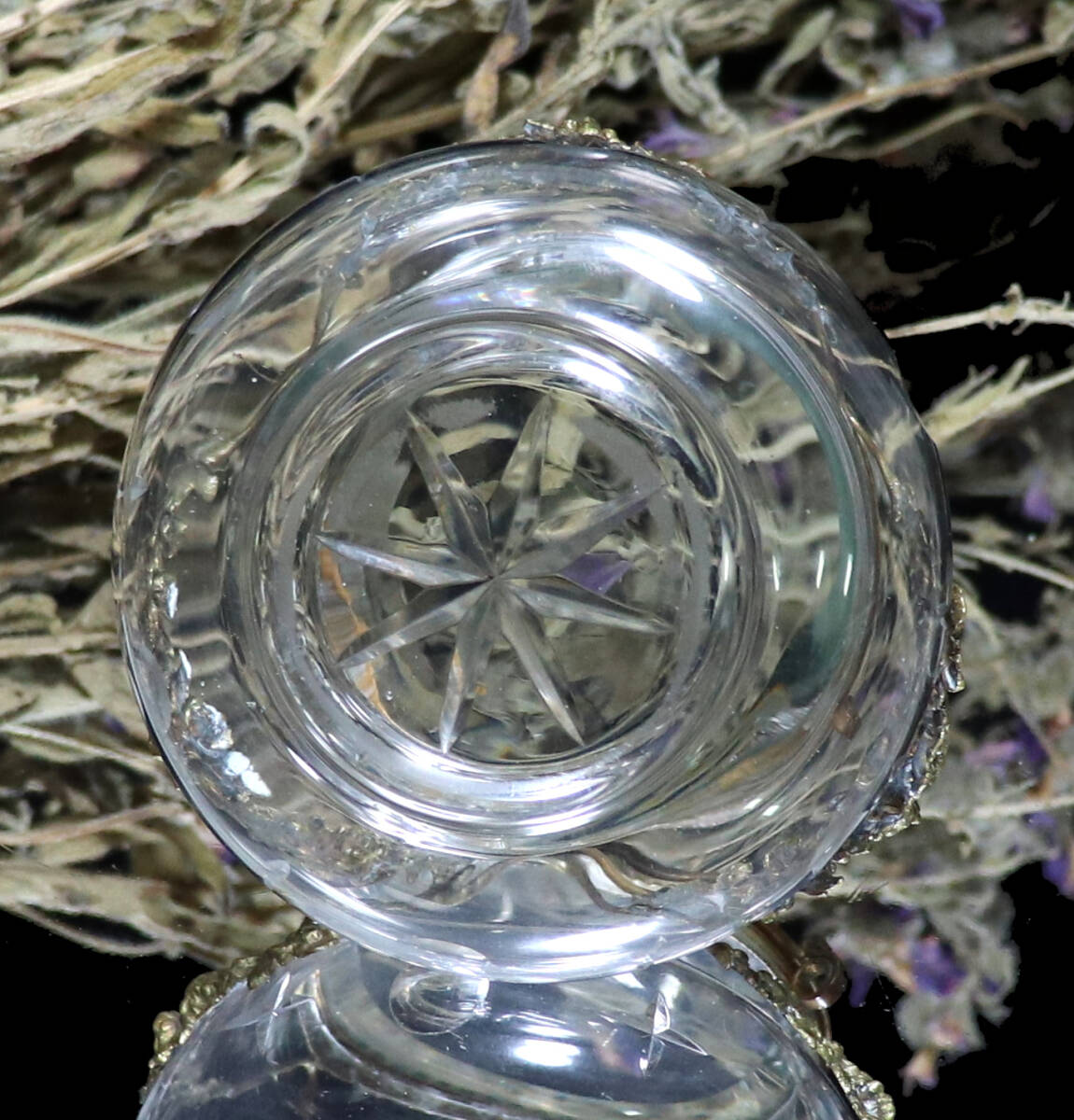17680円 オールド・バカラ (BACCARAT) 1880年頃 ブロンズ装飾 花 17680円 オールド・バカラ (BACCARAT) 1880年頃 ブロンズ装飾 花