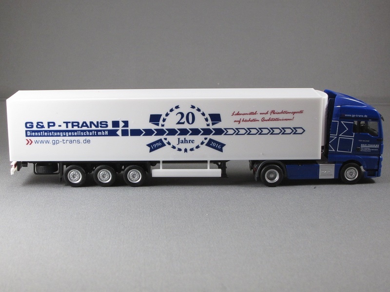 1/87 Herpa MAN TGX XLX Refrigerated Semi Trailer G&P Trans _画像3