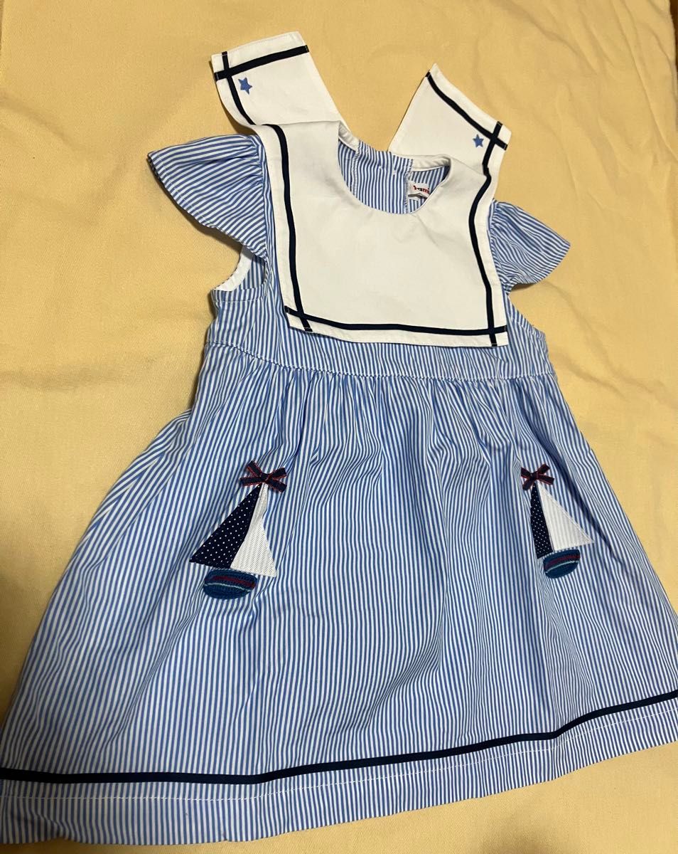 未使用ファミリア ヨット刺繍 セーラー襟ワンピース 70周年記念 未使用ファミリア ヨット刺繍 セーラー襟ワンピース 70周年記念