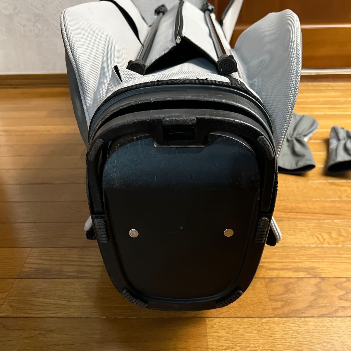 Yahoo!オークション - JUCIE キャディバッグ スタンド 美品 Yahoo!オークション - JUCIE キャディバッグ スタンド 美品