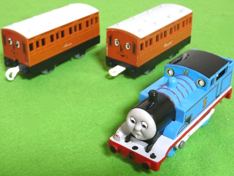 ル 年末のプロモーション プラレール 得盛セット 1号~8号迄 トーマス&フレンズ セット