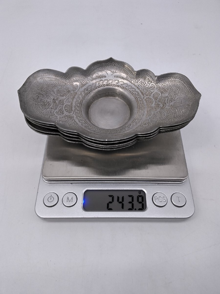 OS 潮陽長利 唐草文 古錫 茶托 五客 24042201 茶道 煎茶 煎茶道具 OS 潮陽長利 唐草文 古錫 茶托 五客 24042201 茶道 煎茶 煎茶道具