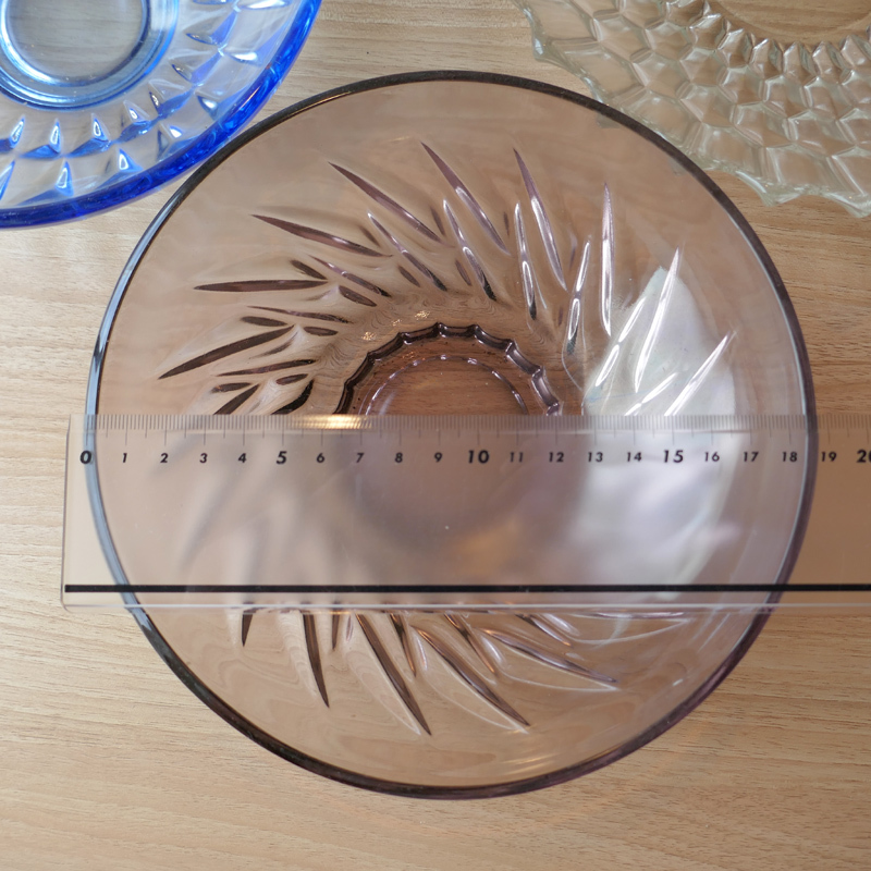 昭和レトロ　昔の　ガラス　食器　皿　3点_画像5