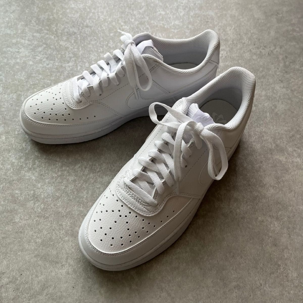 6/17限りのお値段です NIKE ナイキ コートビジョン 白 ホワイト 6/17限りのお値段です NIKE ナイキ コートビジョン 白 ホワイト