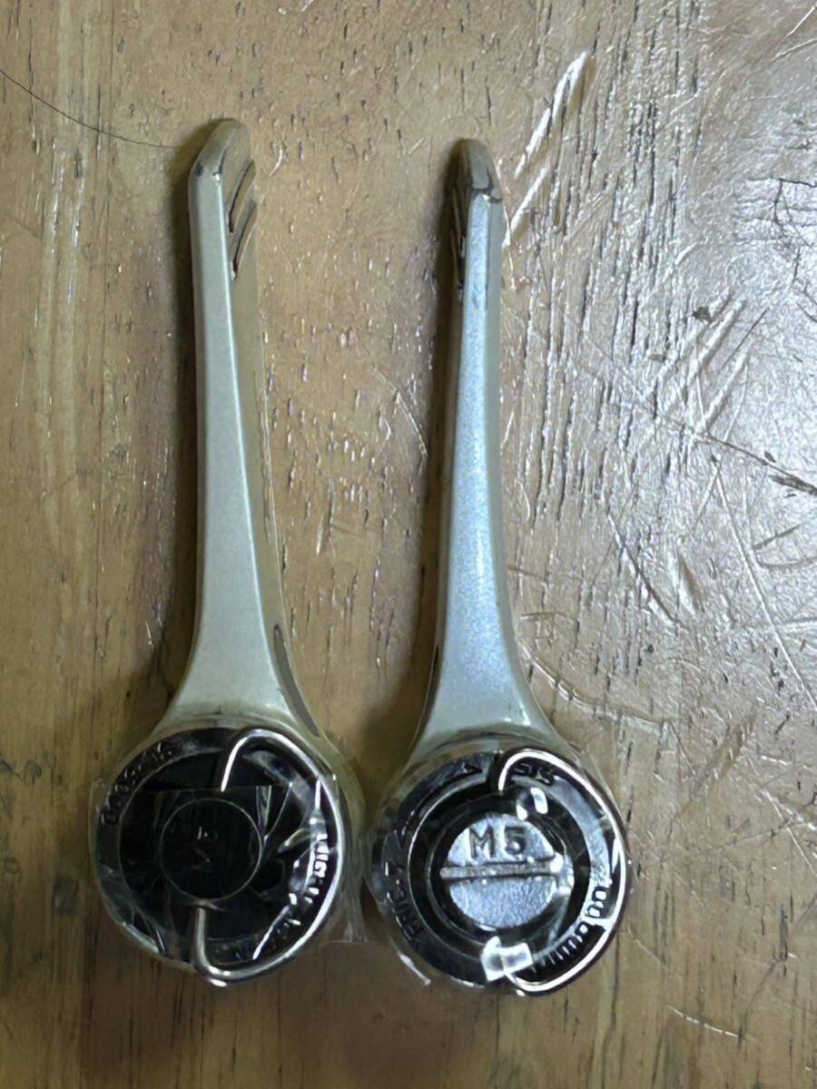 可動品 片方黄ばみ有 当時物 ビンテージ『シマノ サンテ 直付けW 可動品 片方黄ばみ有 当時物 ビンテージ『シマノ サンテ 直付けW