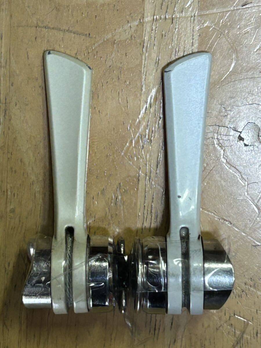 可動品 片方黄ばみ有 当時物 ビンテージ『シマノ サンテ 直付けW 可動品 片方黄ばみ有 当時物 ビンテージ『シマノ サンテ 直付けW