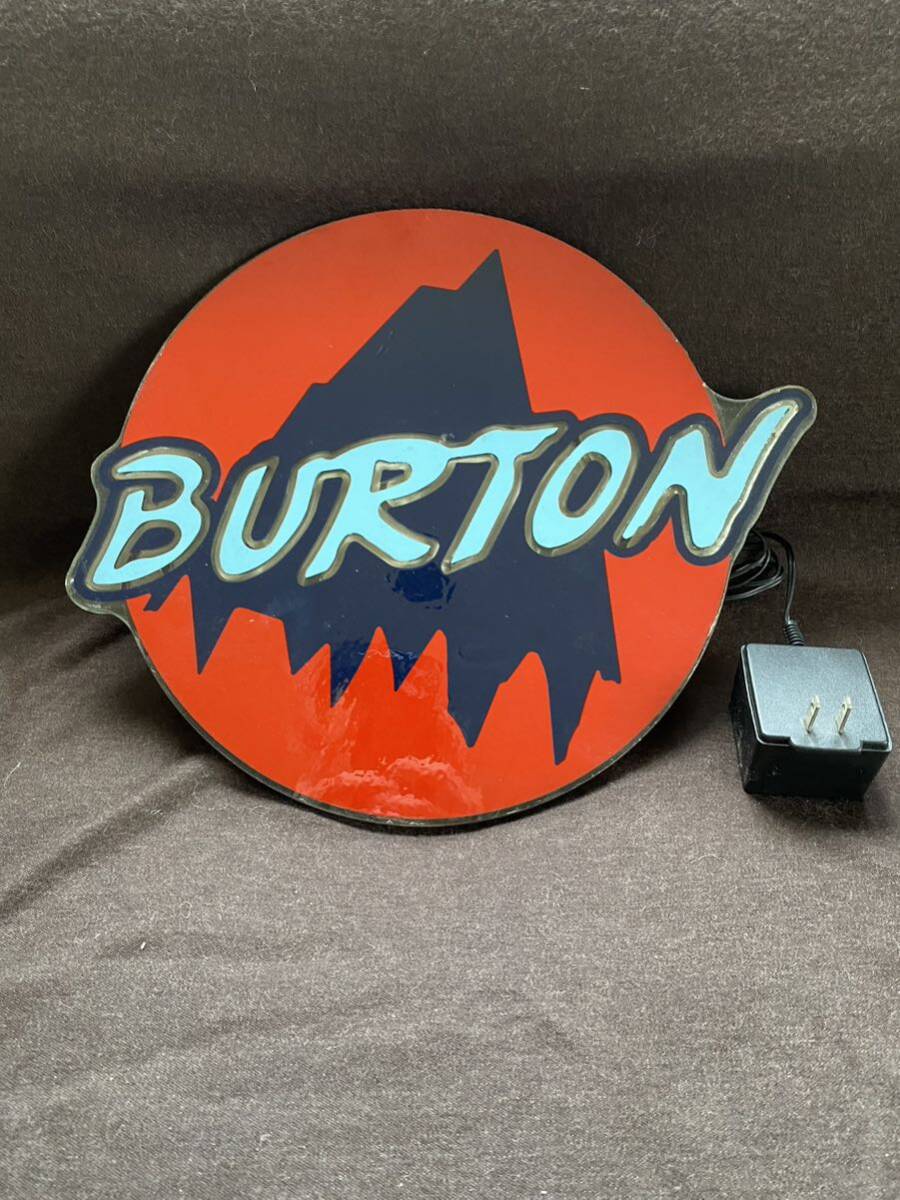 激レア品☆BURTON ガラス製発光ロゴサイン☆非売品 / 店頭 激レア品☆BURTON ガラス製発光ロゴサイン☆非売品 / 店頭