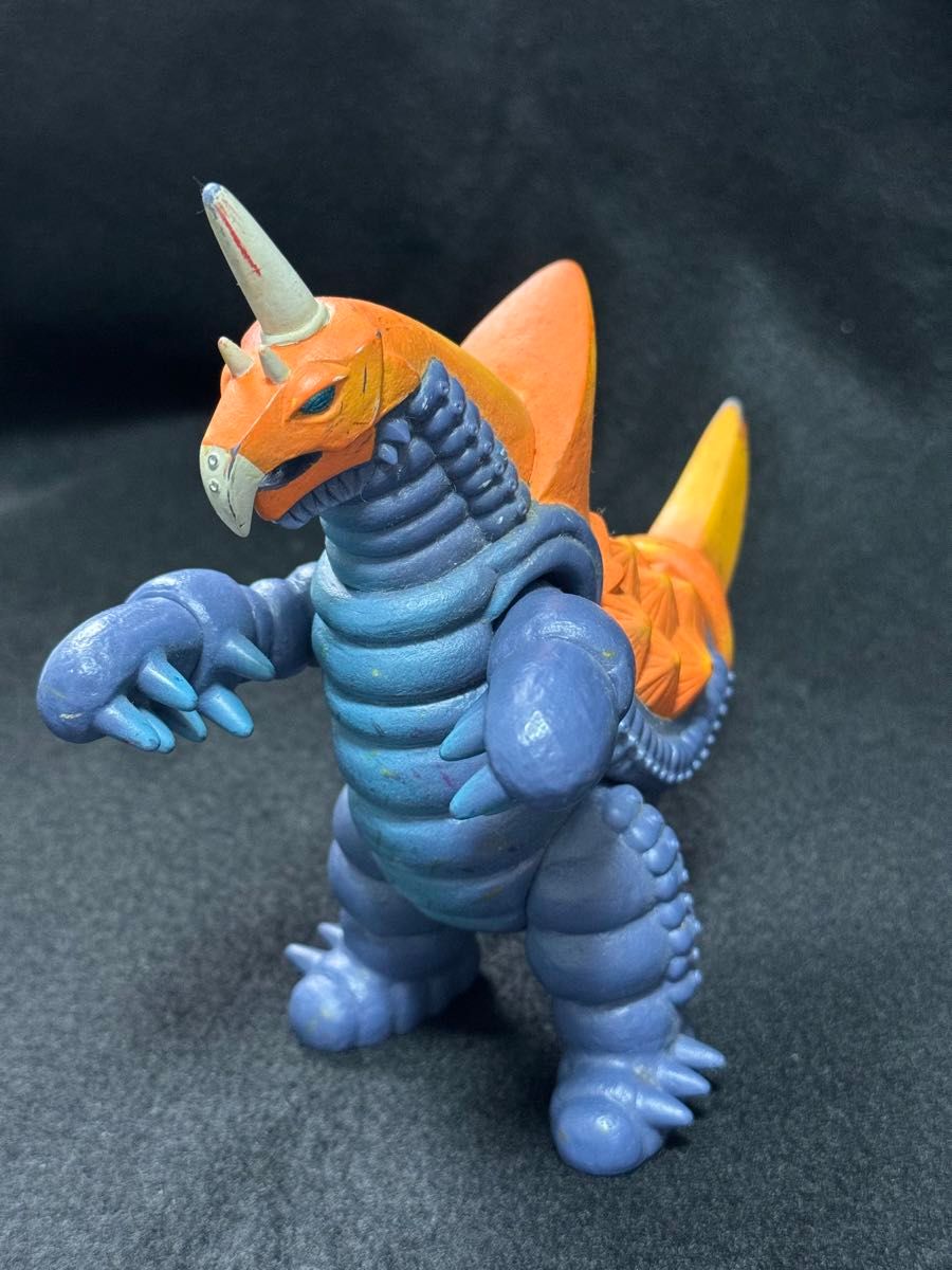 熱い販売 ウルトラマン ウルトラ怪獣 バキシム ソフビ フィギュア ソフビ