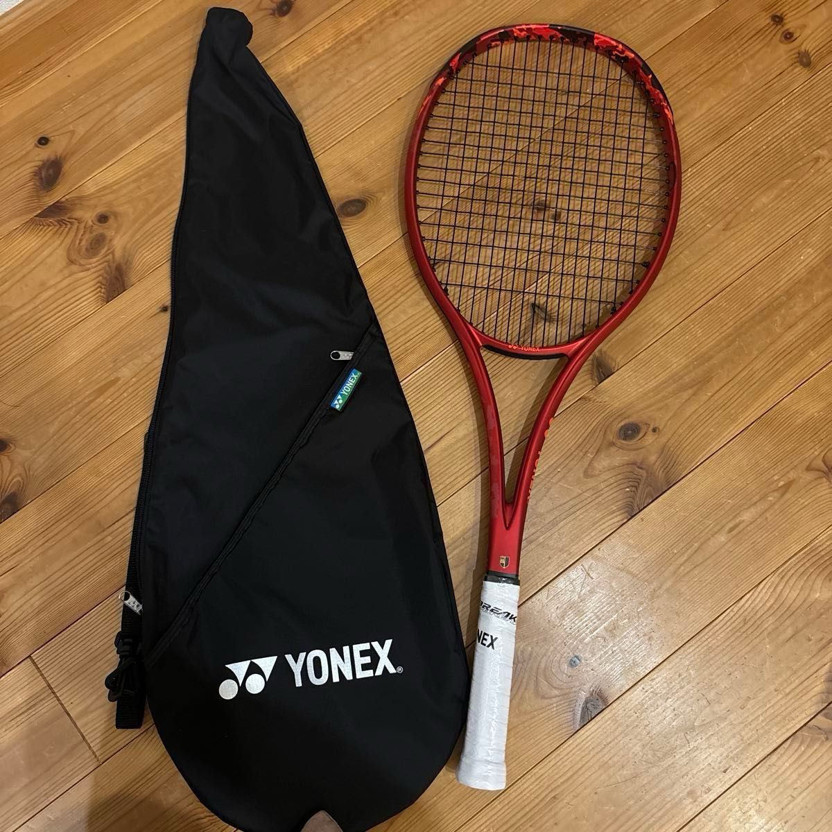 新品未使用】YONEX ジオブレイク70VS 新色タンゴレッド ガット 新品未使用】YONEX ジオブレイク70VS 新色タンゴレッド ガット