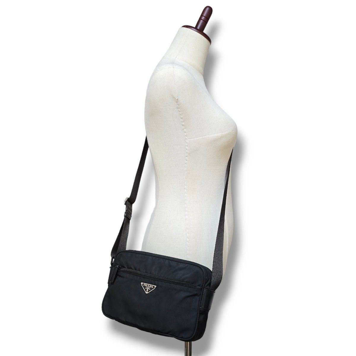 PRADA プラダ ショルダーバッグ テスートナイロン レザー 三角 PRADA プラダ ショルダーバッグ テスートナイロン レザー 三角