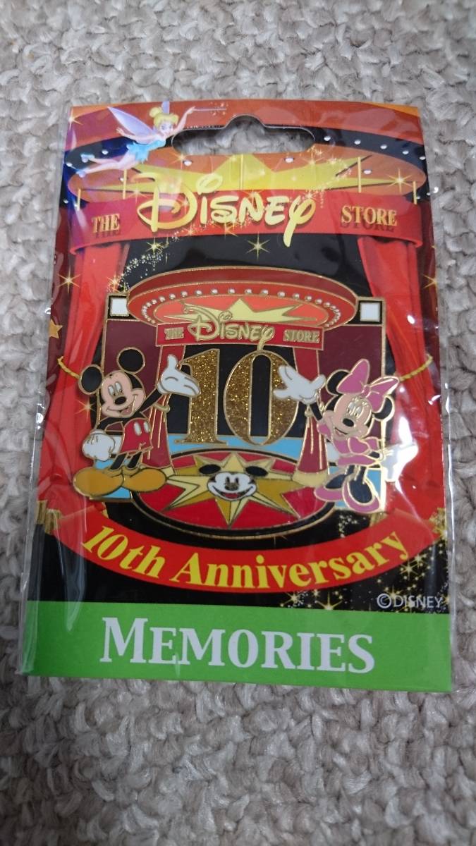 新品【送料込み】ディズニーピン ディズニーストア ピン 10周年 ミッキー&ミニー 未開封 _画像1