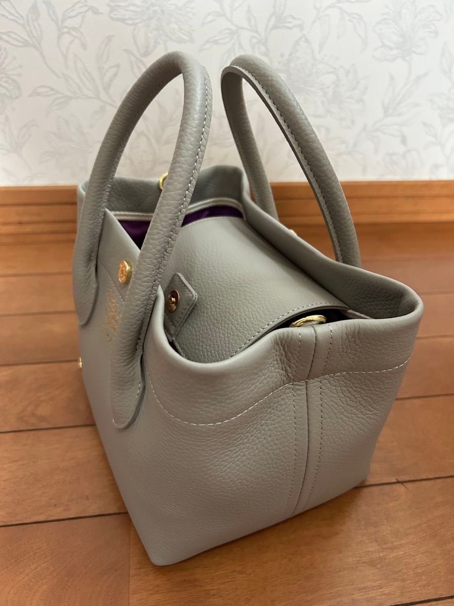 ADMJ キューブバッグ スワロフスキー ミツバチ ビー 新品 タグ付き ADMJ キューブバッグ チャームパス セット