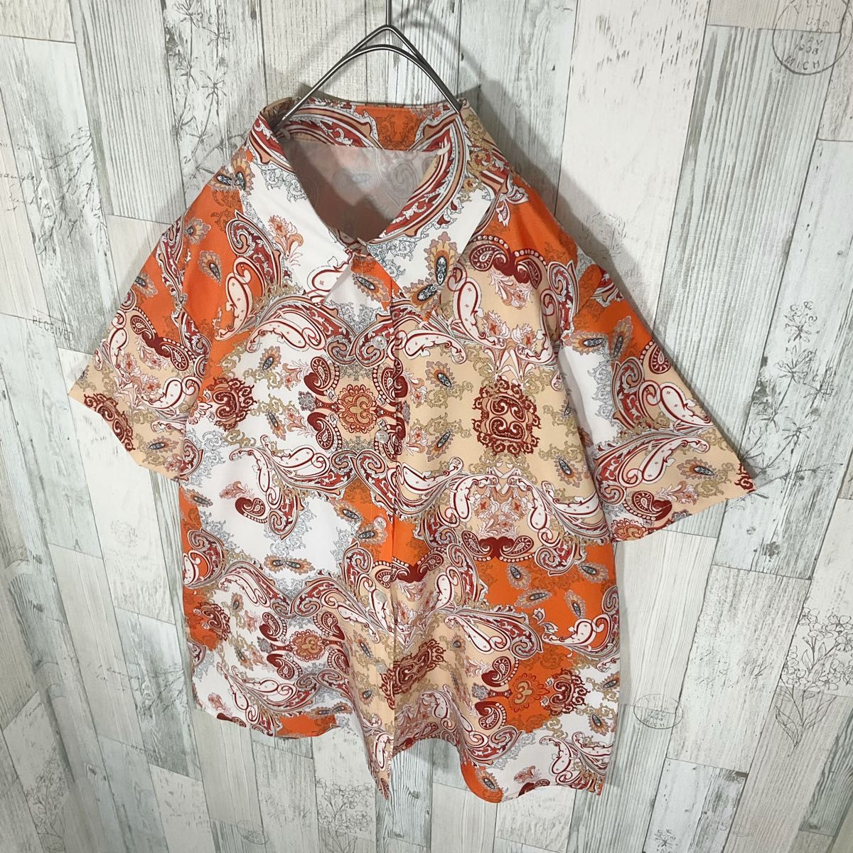 柄シャツ レディース 半袖 M オレンジ 未使用 古着 総柄 柄シャツ レディース 半袖 M オレンジ 未使用 古着 総柄