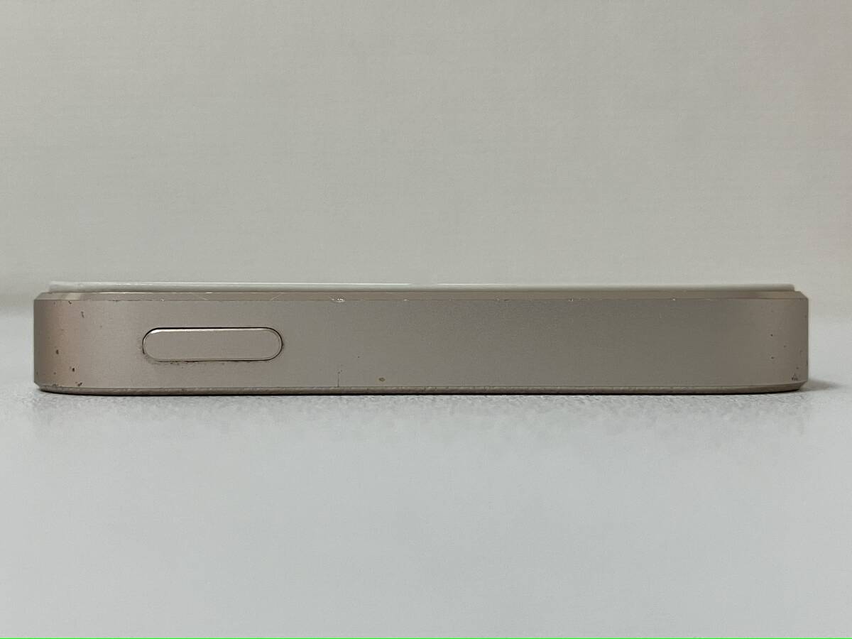 iPhone5S 32GB Silver アイフォン5S 5s ゴールド 金 docomo iPhone5S 32GB Silver アイフォン5S 5s ゴールド 金 docomo