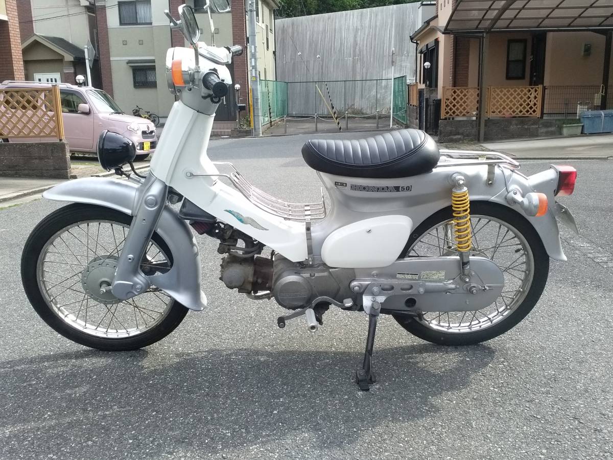 Супер каб 50. Honda super Cub 50. Honda super Cub 50 Custom. Honda super Cub 50 поршневая. Honda super Cub 50 двигатель.