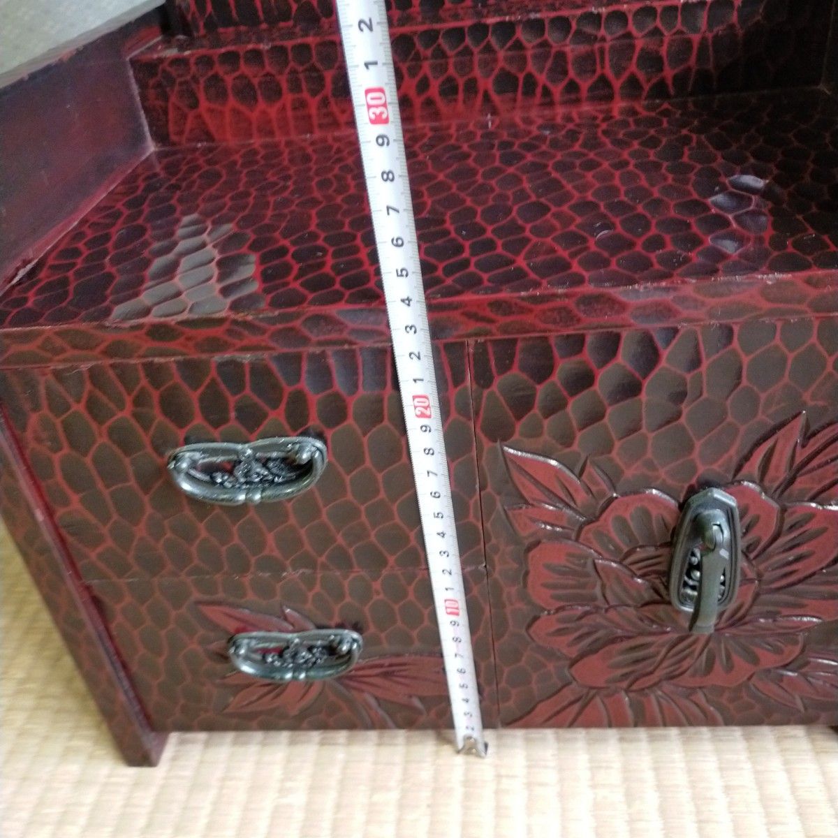 鎌倉彫 三面鏡 和風 レトロ 牡丹 鏡台 伝統工芸品|Yahoo!フリマ 鎌倉彫 三面鏡 和風 レトロ 牡丹 鏡台 伝統工芸品|Yahoo!フリマ