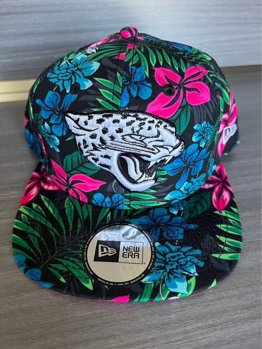 NEW ERA】海外限定 未使用品 NFL ジャガーズ キャップ 刺繍 花柄 NEW ERA】海外限定 未使用品 NFL ジャガーズ キャップ 刺繍 花柄