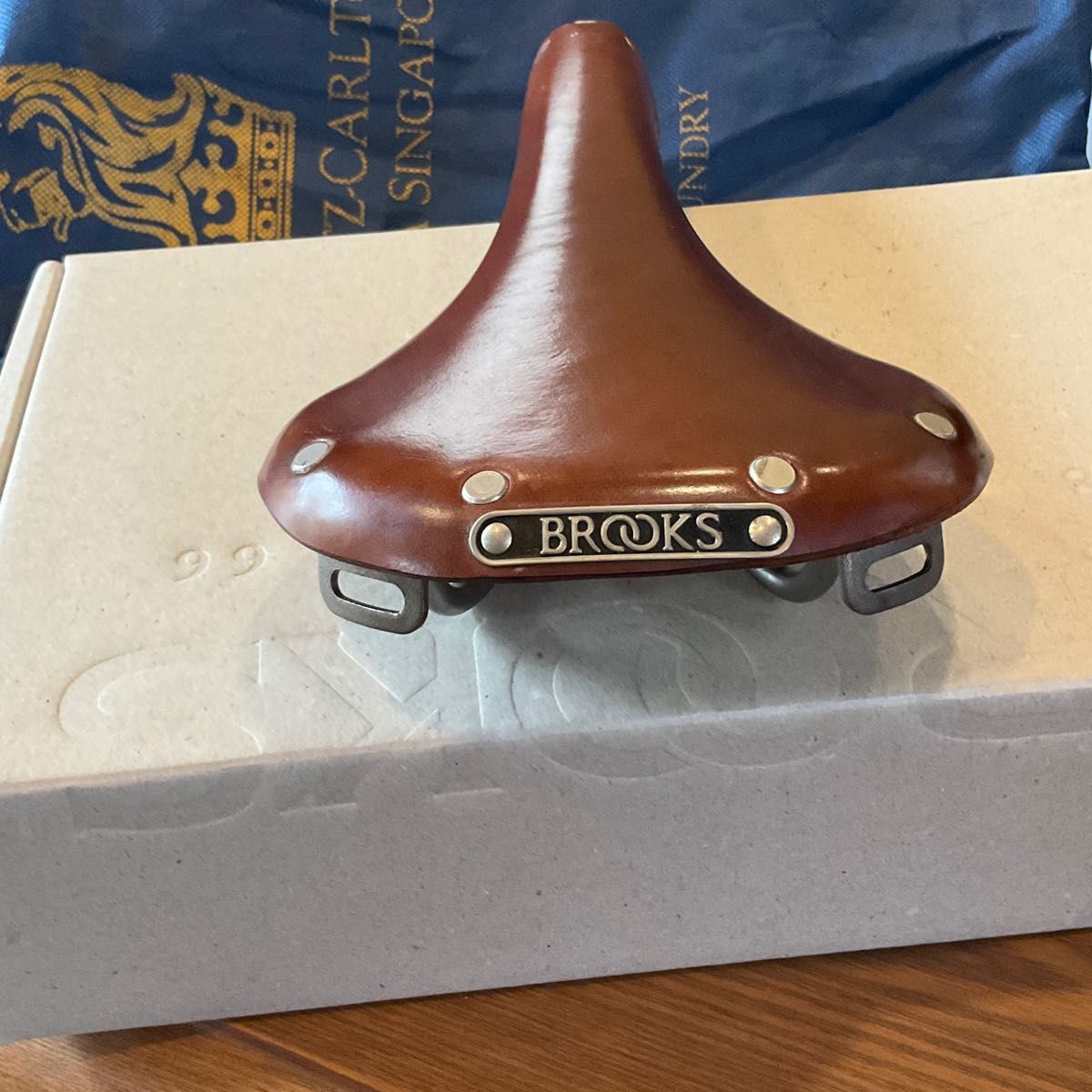 激レア BROOKS スワロー チタニウム ハニーブラウン チタン 激レア BROOKS スワロー チタニウム ハニーブラウン チタン