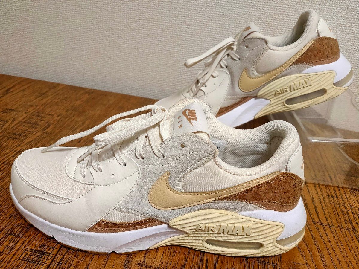 ナイキ NIKE エアマックス エクシーコルク|Yahoo!フリマ(旧 ナイキ NIKE エアマックス エクシーコルク|Yahoo!フリマ(旧