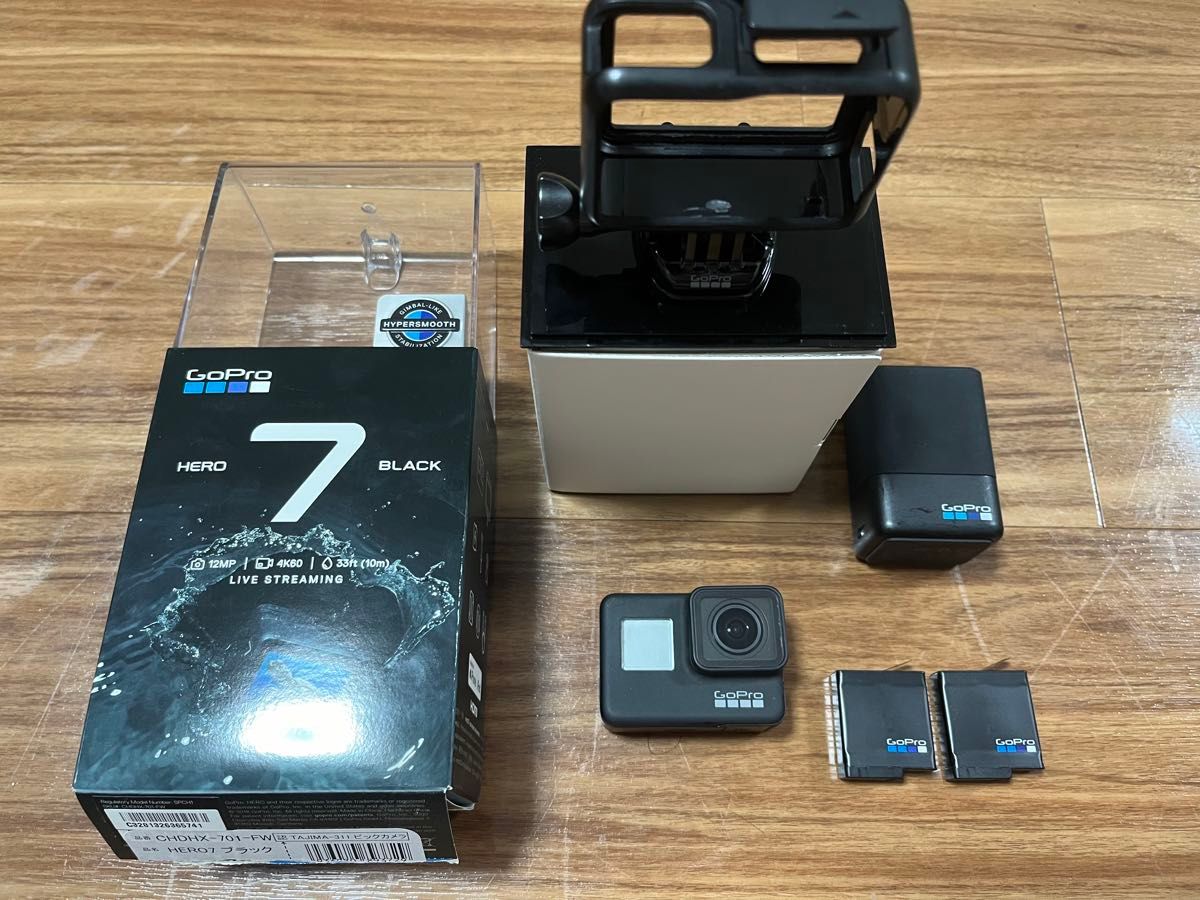 gopro7 BLACK ゴープロパックsdカード付 - アクションカメラ gopro7 BLACK ゴープロパックsdカード付 - アクションカメラ