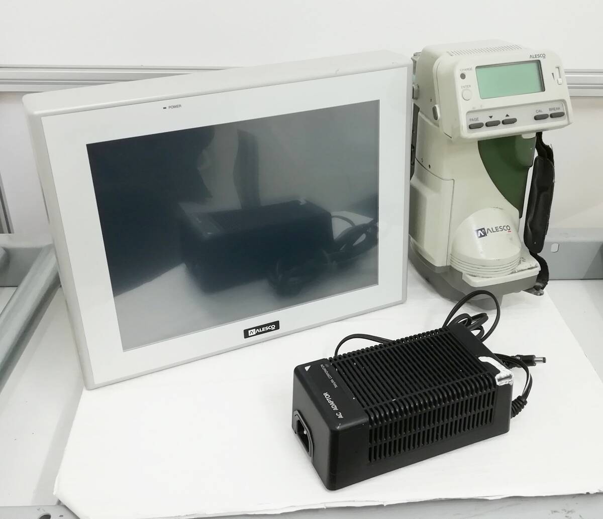 ジャンク KONICA MINOLTA 分光測色計 分光タイプ CM-512m3 / AS ジャンク KONICA MINOLTA 分光測色計 分光タイプ CM-512m3 / AS