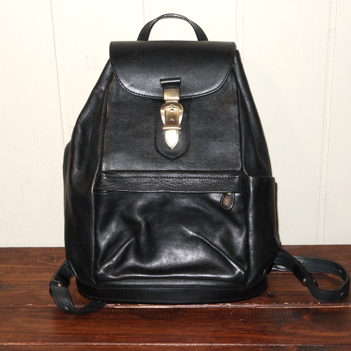 鞄のいたがき Leather craft by Emi ITAGAKI リュックサック 鞄のいたがき Leather craft by Emi ITAGAKI リュックサック