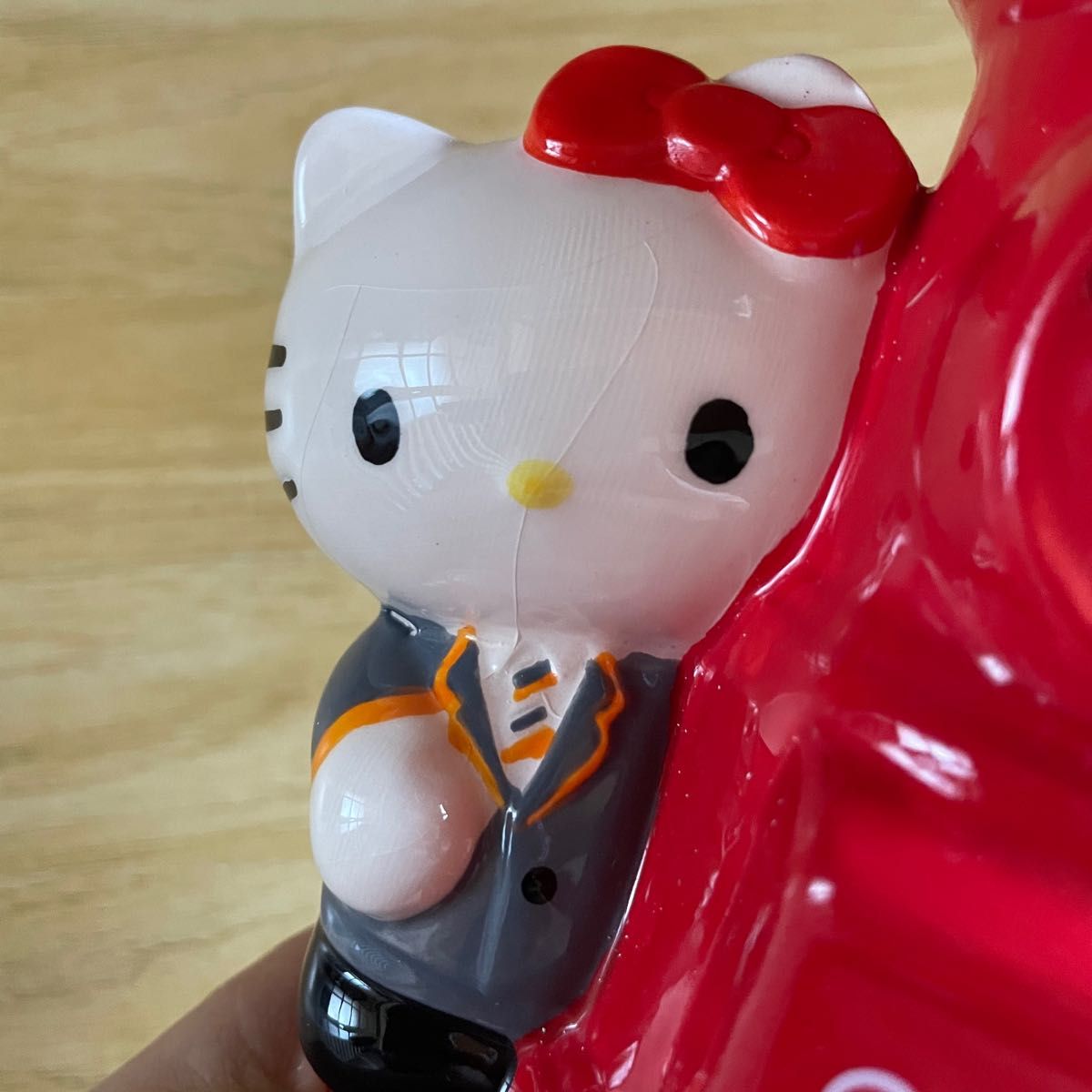 ハローキティ+郵便ポスト 陶器製貯金箱 1976年 キティちゃん ハローキティ+郵便ポスト 陶器製貯金箱 1976年 キティちゃん