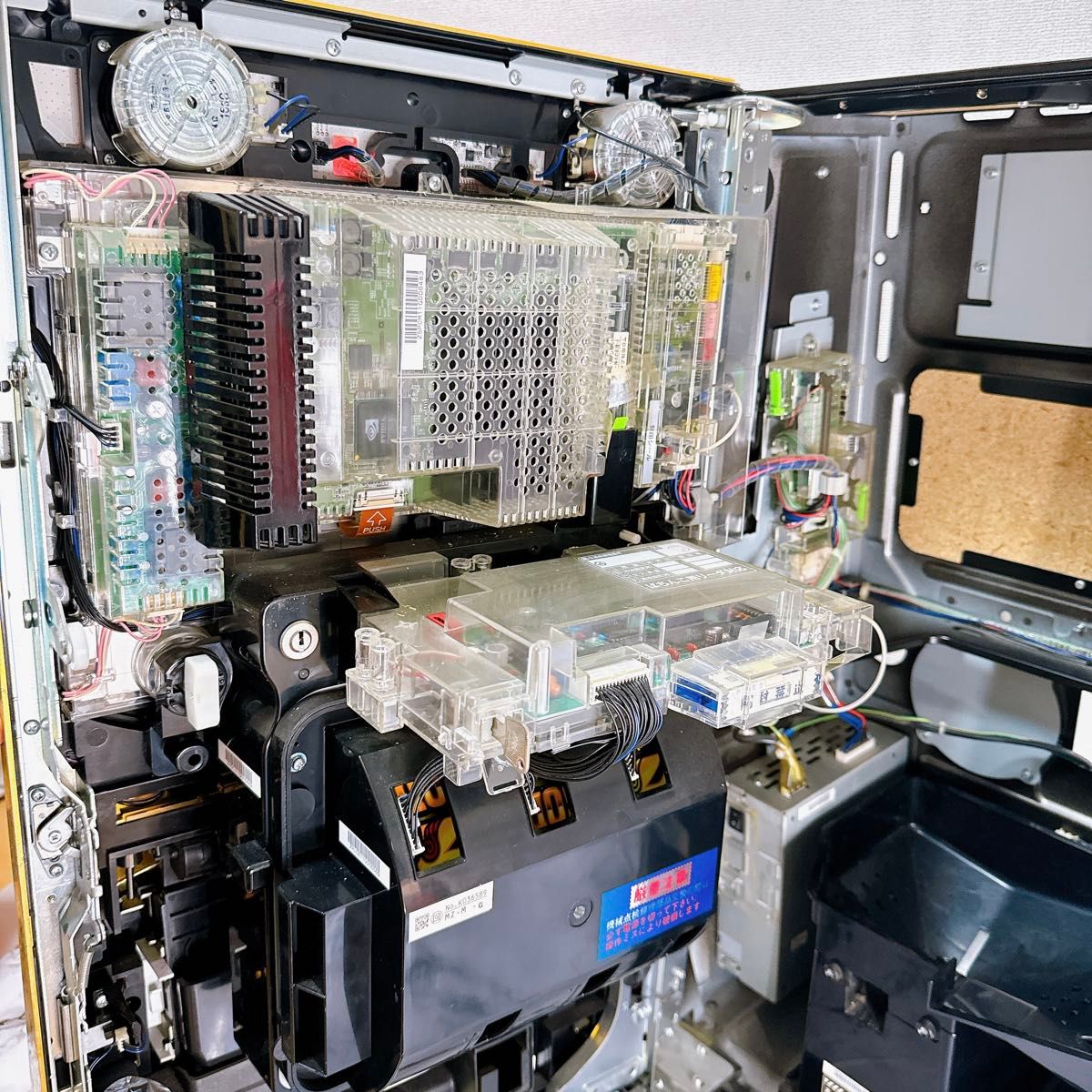 ミリオンゴッド 神々の系譜 パチスロ実機 5号機 初代|Yahoo ミリオンゴッド 神々の系譜 パチスロ実機 5号機 初代|Yahoo