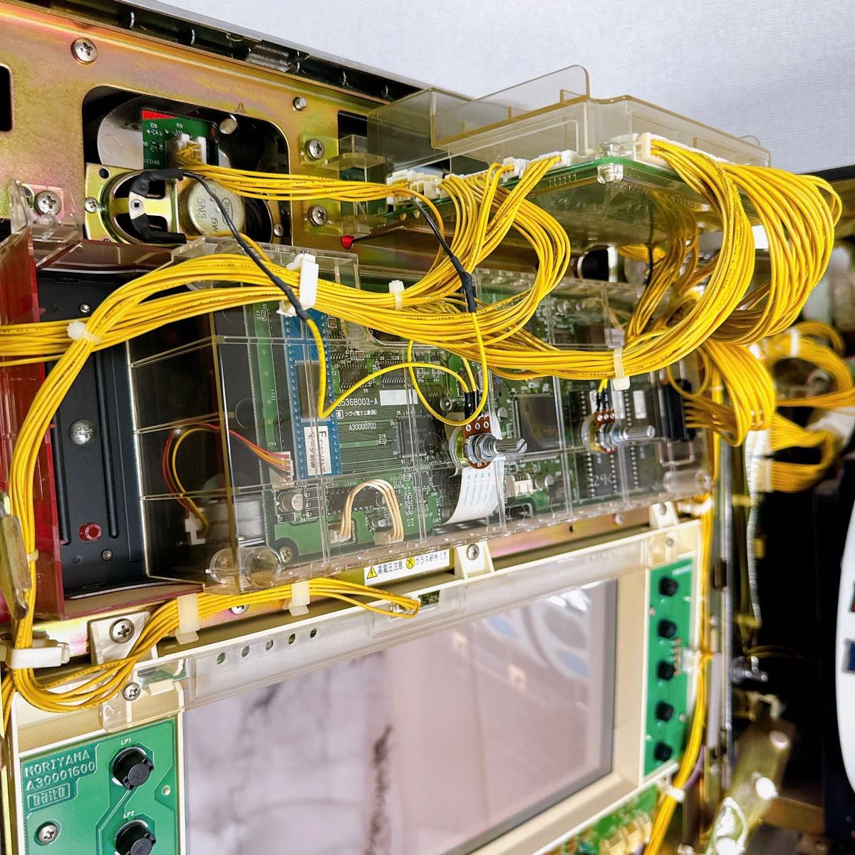 パチスロ実機 大都技研 押忍 番長 初代 4号機 スロット 家庭用 パチスロ実機 大都技研 押忍 番長 初代 4号機 スロット 家庭用