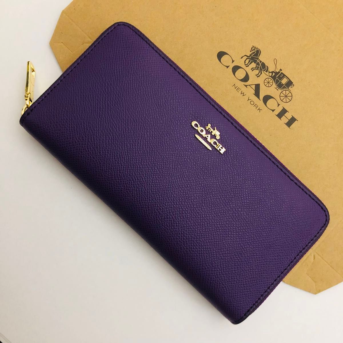 COACHコーチ長財布 レディースのパープル色新品財布 おすすめ COACHコーチ長財布 レディースのパープル色新品財布 おすすめ