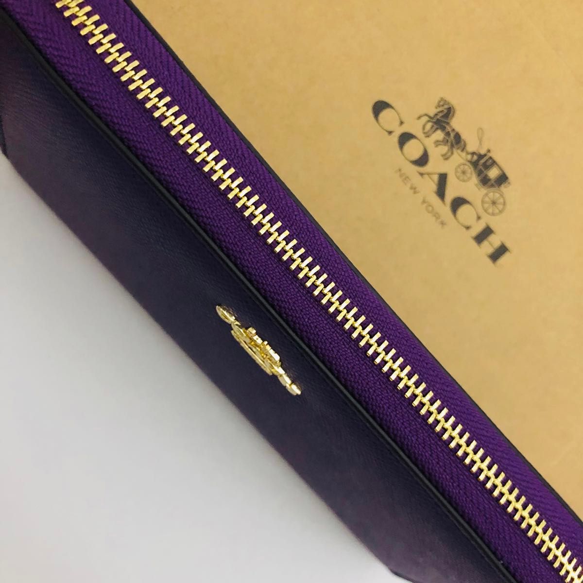 COACHコーチ長財布 レディースのパープル色新品財布 おすすめ COACHコーチ長財布 レディースのパープル色新品財布 おすすめ