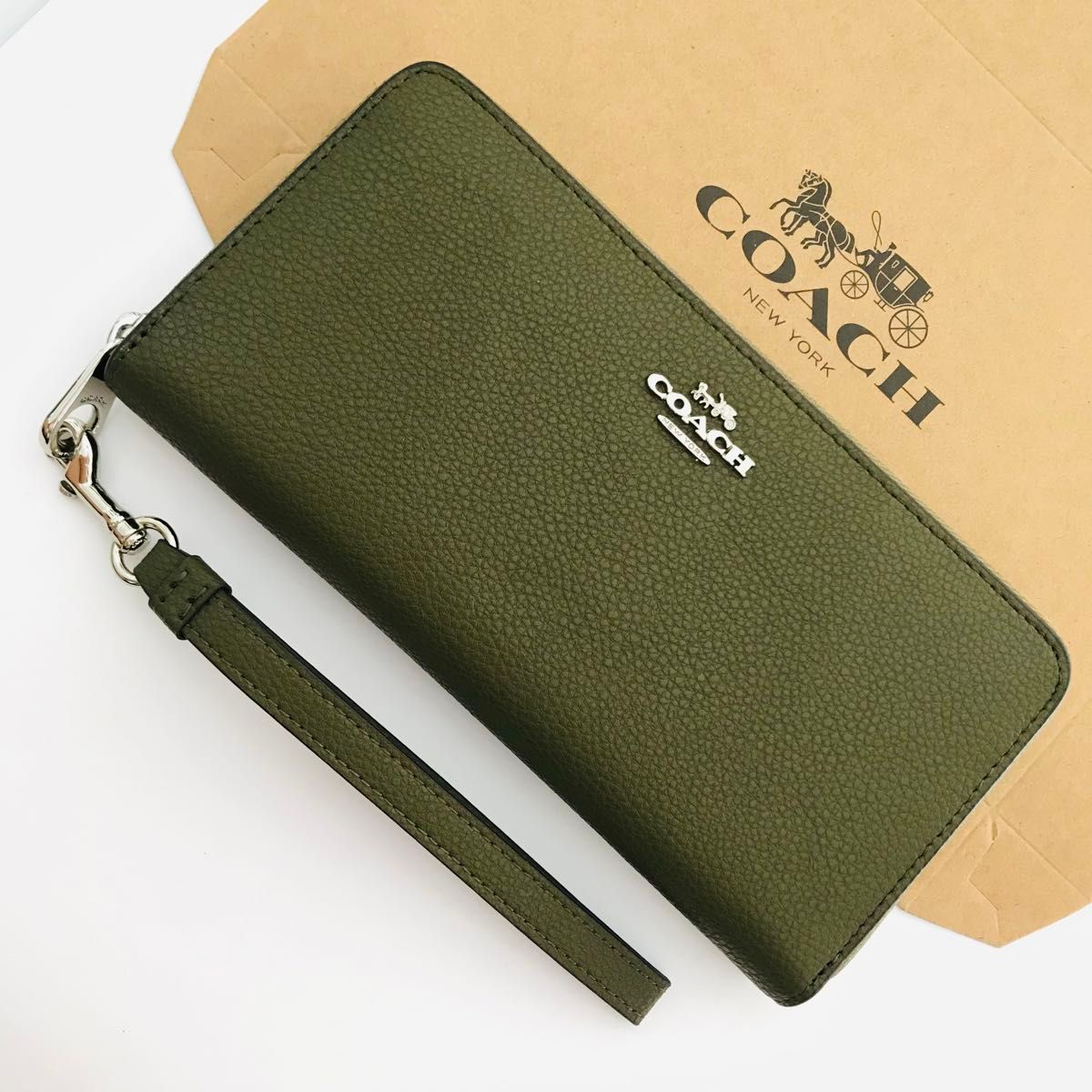 COACHコーチ折りたたみ長財布 2セット レディースのグリーン色 COACHコーチ折りたたみ長財布 2セット レディースのグリーン色