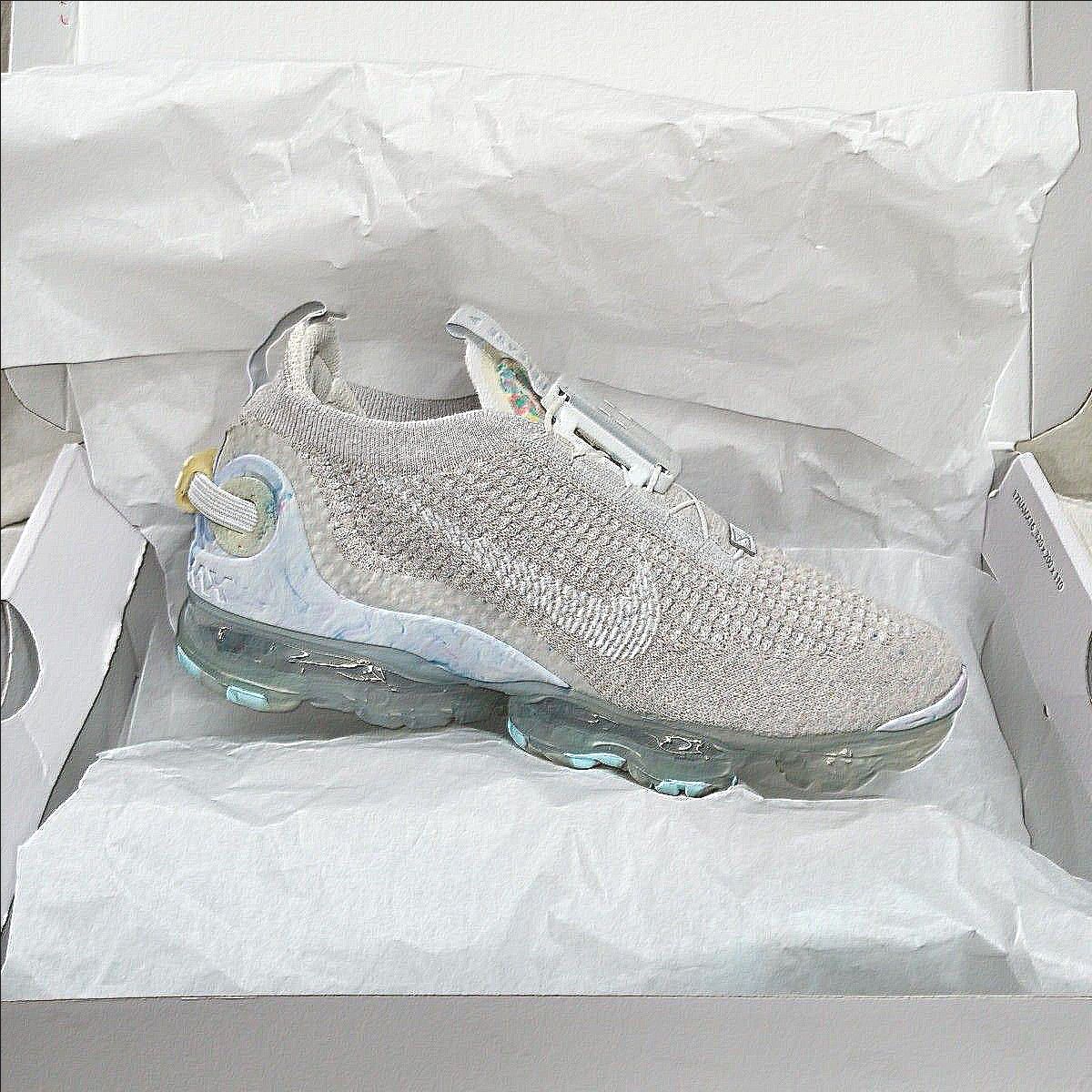 NIKE AIR VAPORMAX エアヴァイパーマックス ナイキランニングシューズ フィットネスシューズ ジム エアマックス