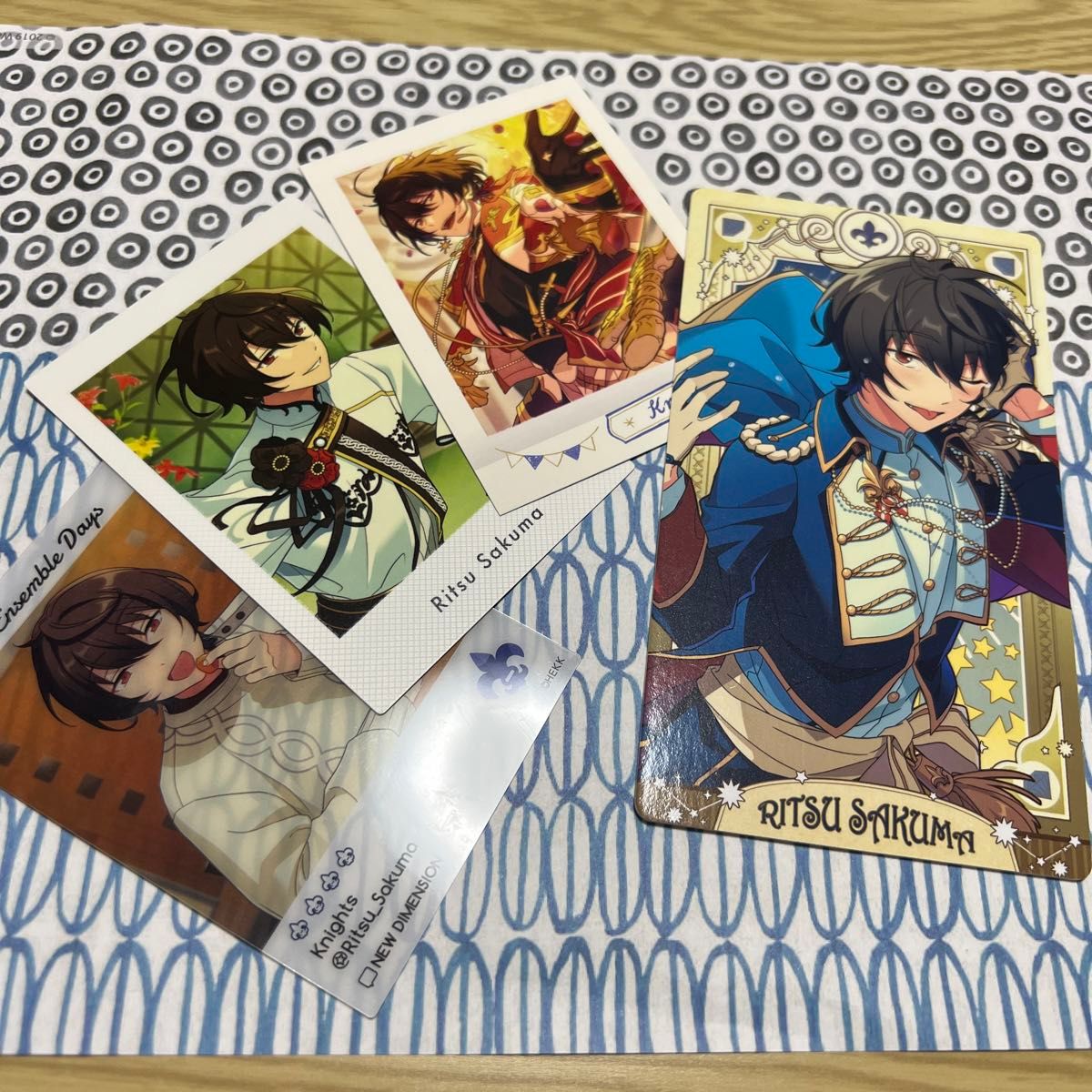 あんスタ トレカ まとめ売り 朔間凛月|Yahoo!フリマ(旧PayPay あんスタ トレカ まとめ売り 朔間凛月|Yahoo!フリマ(旧PayPay